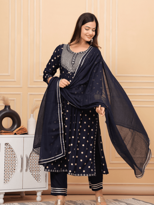 Women Blue Printed Embroidered Kurta Set